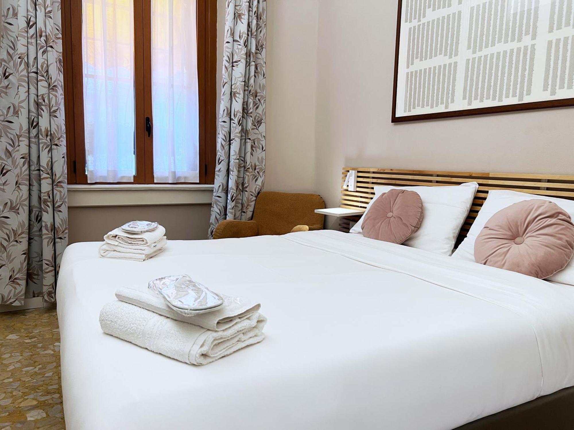 Mercadante Suite Central City Милано Екстериор снимка
